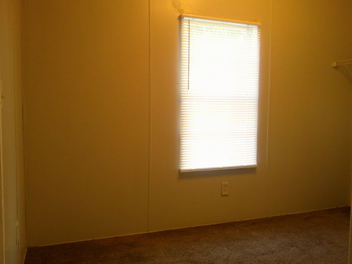 Shady Oaks TN - Unit 65 - Bedroom