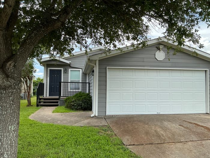 Clarke Springs - Unit 15802C - Exterior