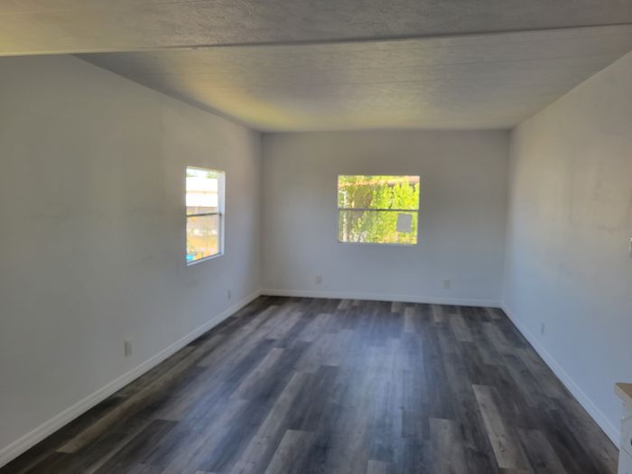 May Manor MHP - Unit Carl 304 - Interior