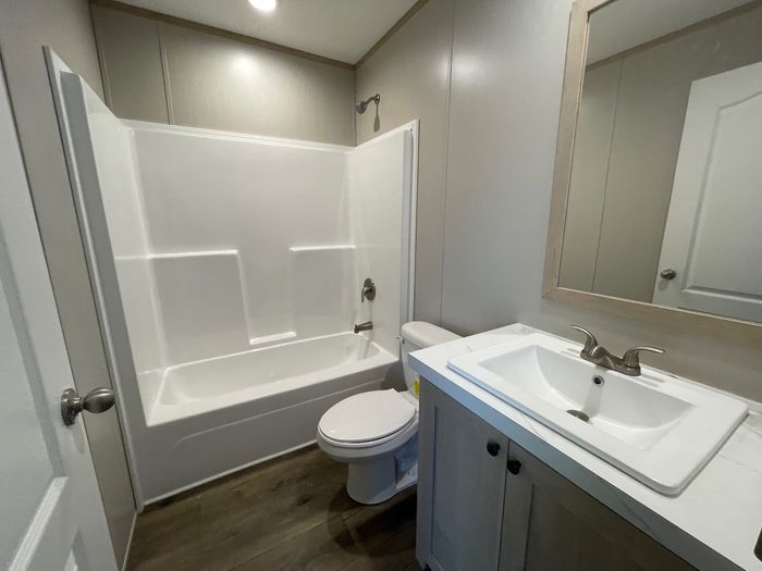 Carriage Lane Estates - Unit 808 - Bathroom