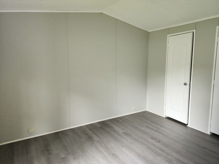 Eagles MHP - Unit 86 - Interior