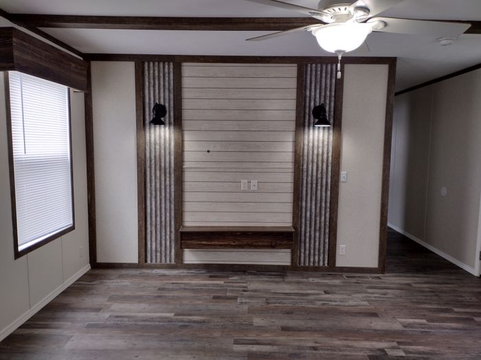 Birchwood MHP - Unit 142 - Interior
