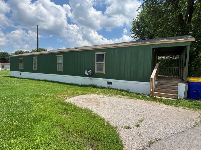 Bluegrass Meadows - Unit A10 - Exterior, Street View