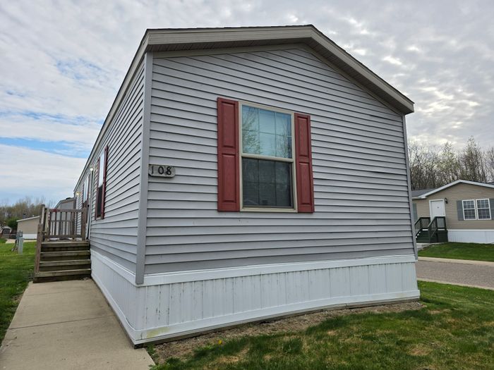 Birchwood MHP - Unit 108 - Exterior, Street View