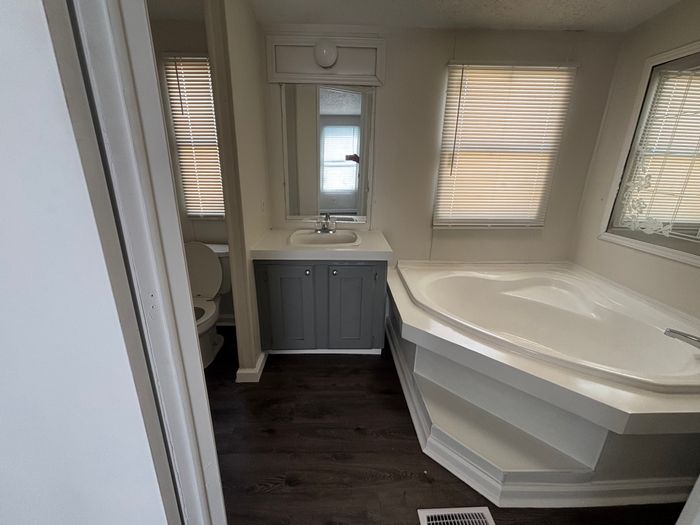 Sun Meadows - Unit 107 - Bathroom