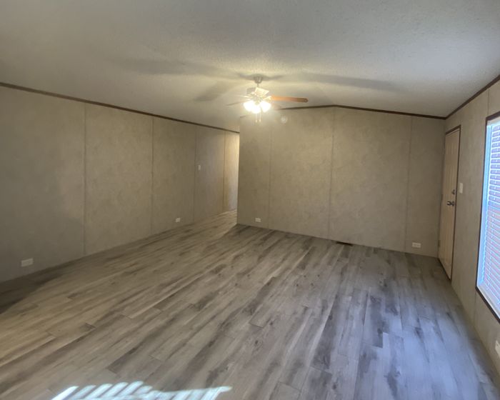 Sunnyvale Estates MHP - Unit 171 - Interior