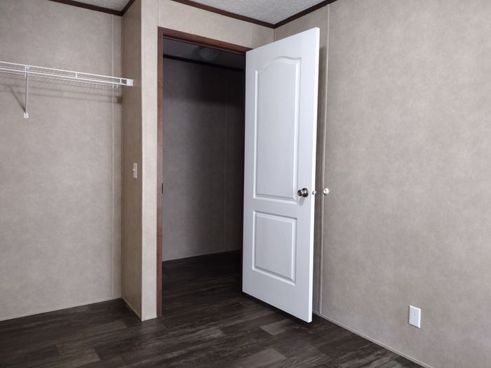 Pasadena MHC - Unit FRE2316 - Bedroom