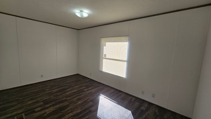 Deer Creek - Unit 1016 - Bedroom