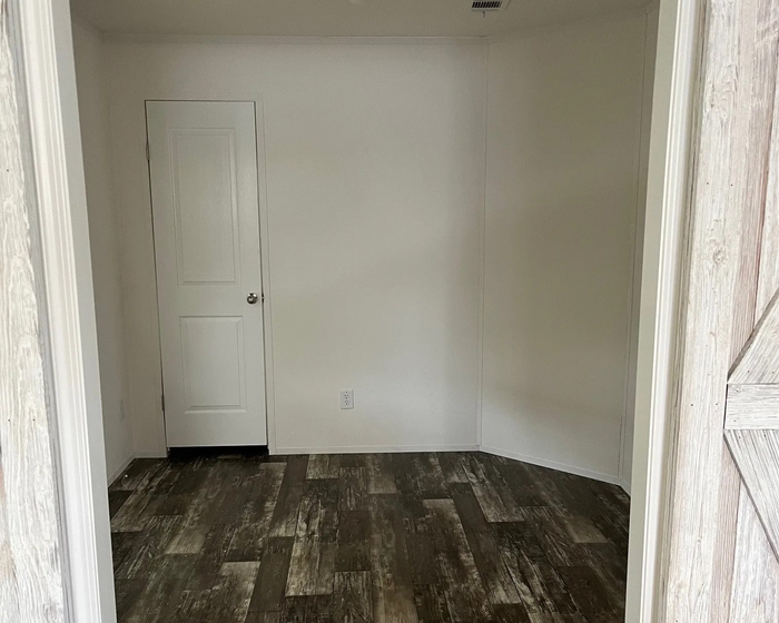 Lakewood Village MHC and RV Resort - Unit 229 - Interior