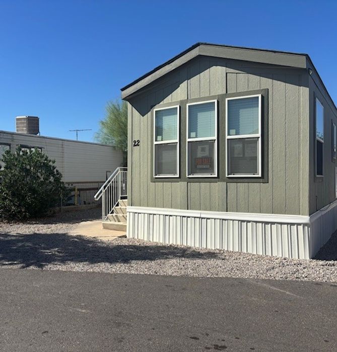 Desert Breeze - Unit 22 - Exterior