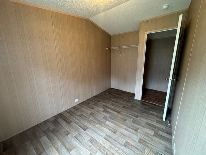 Coachlight Village North (CLN) - Unit 908 - Bedroom