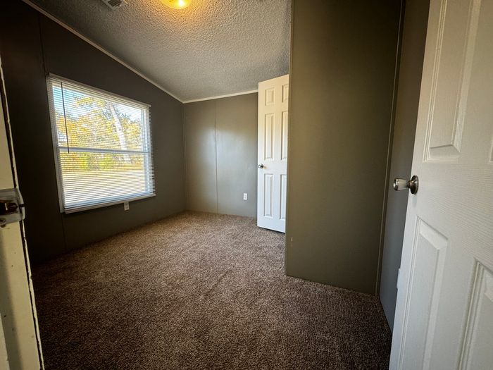 Meadow Acres - Unit 37 - Interior