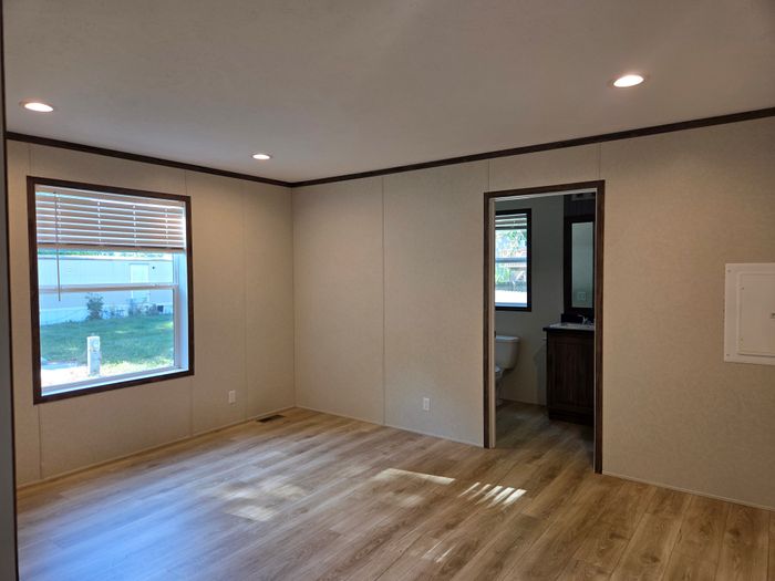 Vermillion MH and RV Park - Unit 49 - Interior
