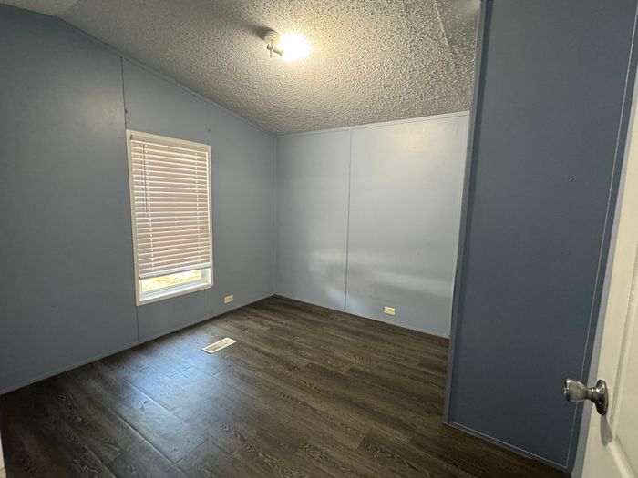 Eagles MHP - Unit 214 - Bedroom