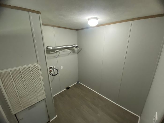 Dry Creek - Unit 5 - Interior