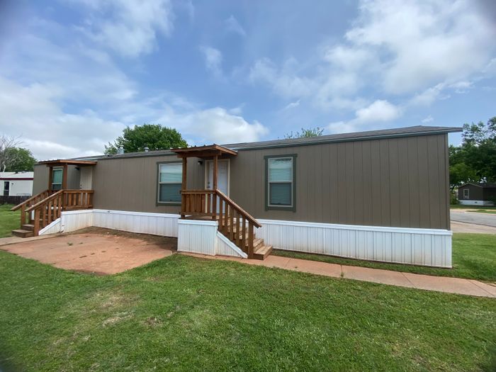 Sunnyvale Estates MHP - Unit 188 - Exterior, Street View