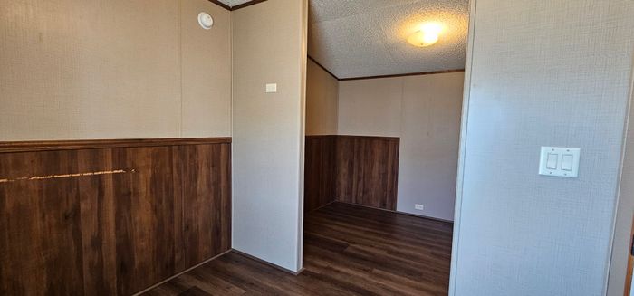 Sunnyvale Estates MHP - Unit 199 - Interior