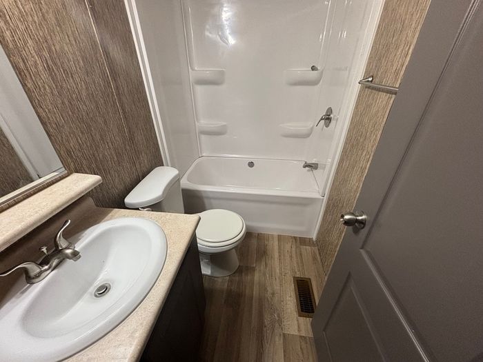 Carefree Valley - Unit 314 - Bathroom