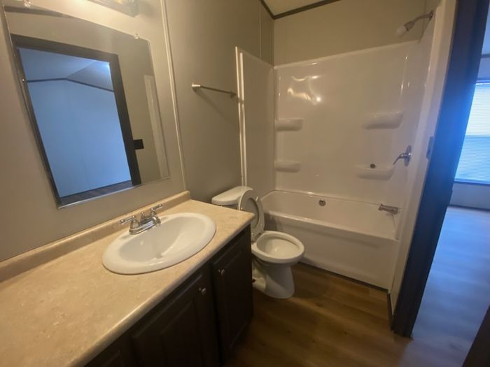 Coachlight Village North (CLN) - Unit 1123 - Bathroom