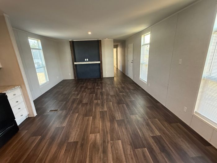 Dry Creek - Unit 70 - Interior