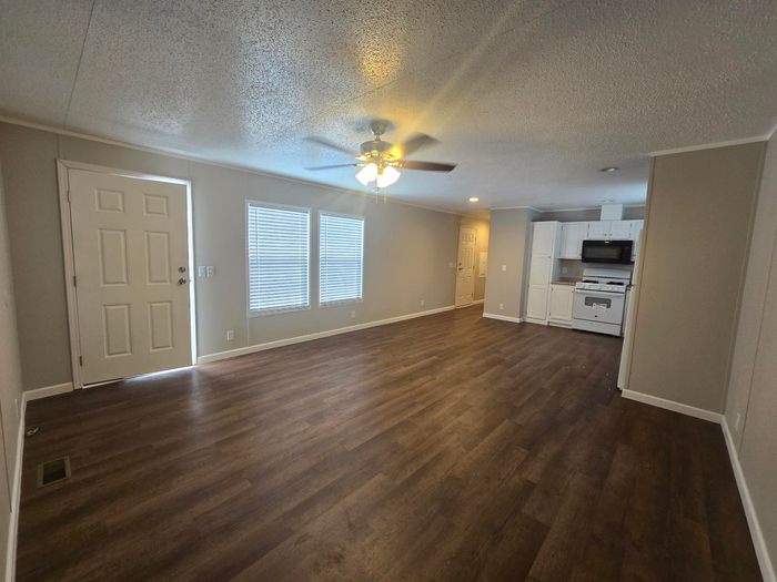 Royal Highlander - Unit BO1006 - Interior