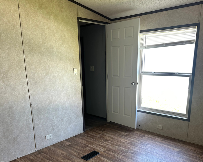 Bluegrass Meadows - Unit C7 - Interior
