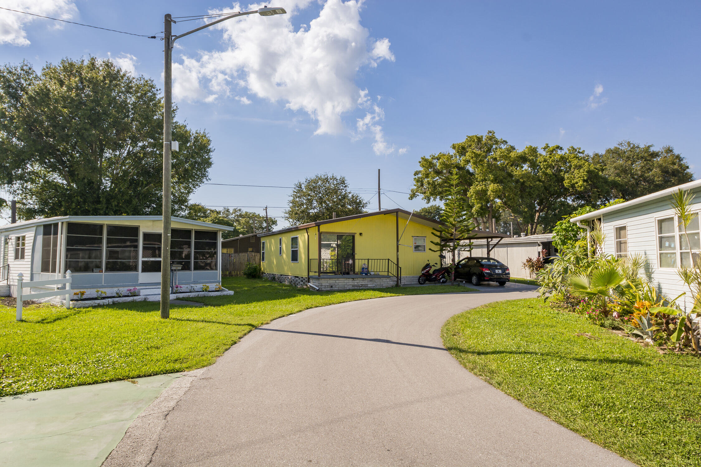 Sunny Grove - exterior