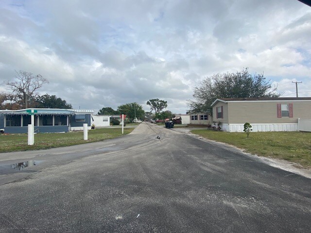 College Park - exterior