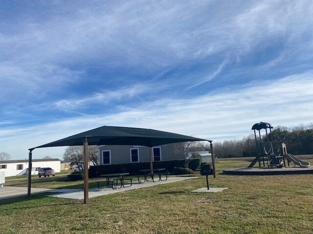 Sun Meadows - exterior