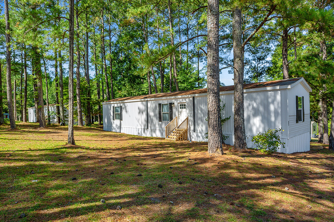 Anderson Creek - exterior