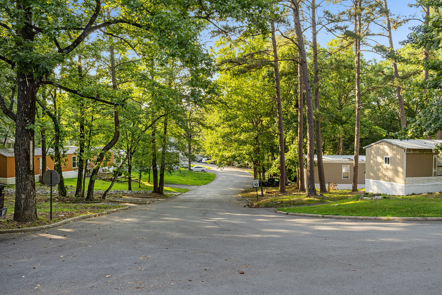 Rolling Hills - exterior