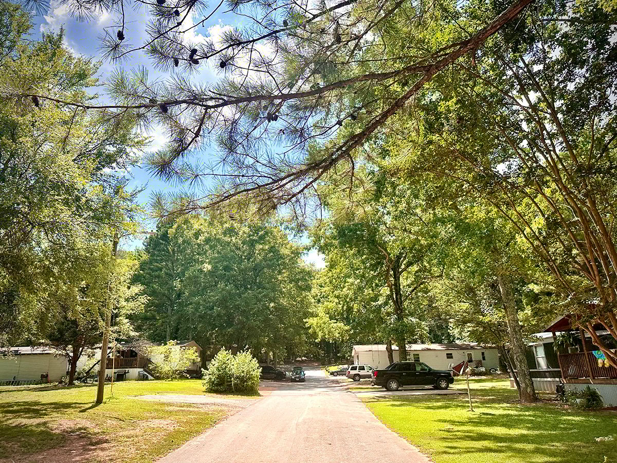 Cartersville - exterior