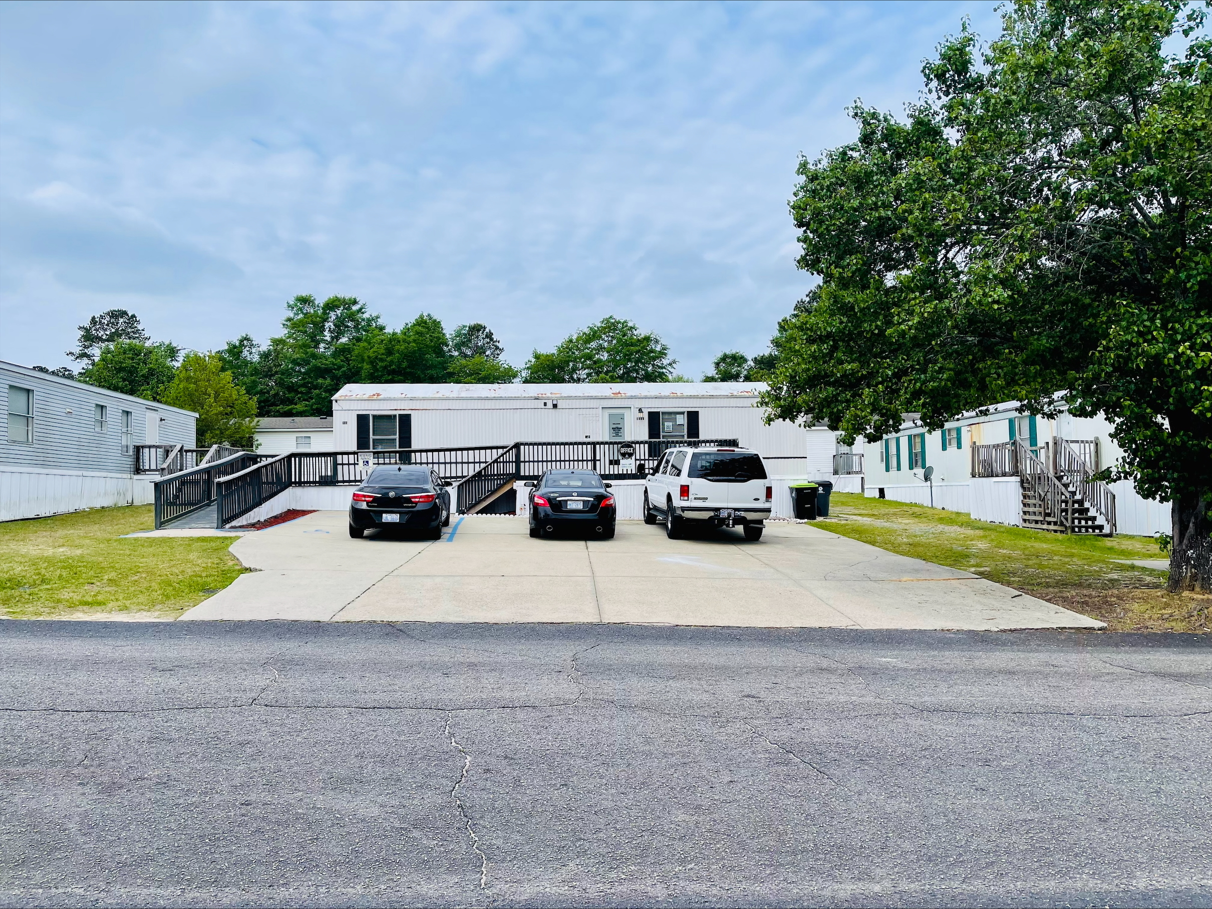 Lafayette Park - exterior