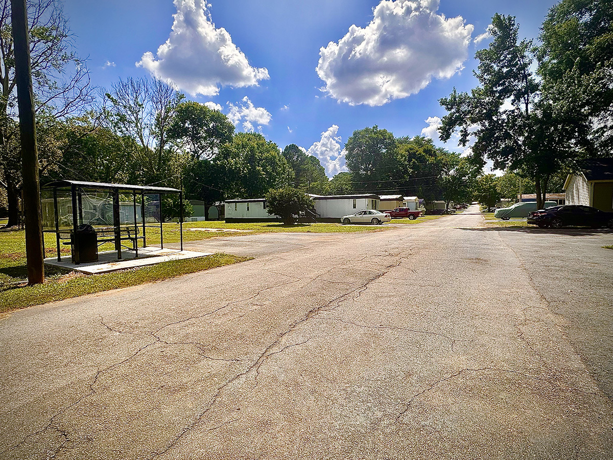 Cartersville - exterior