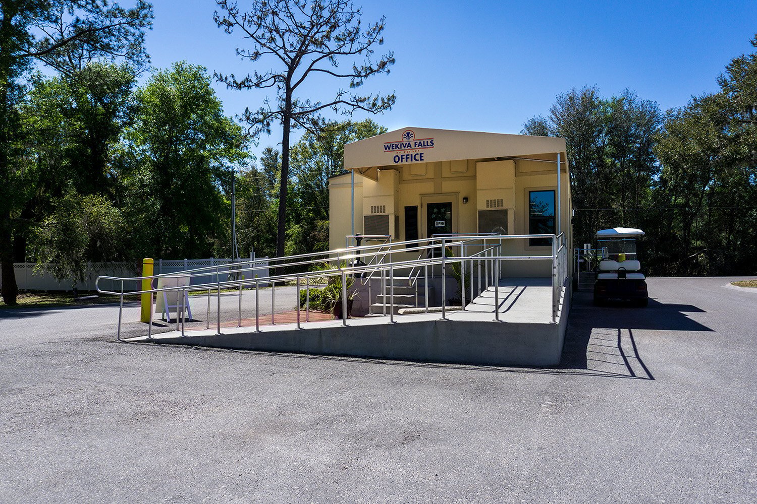 Wekiva Falls - exterior