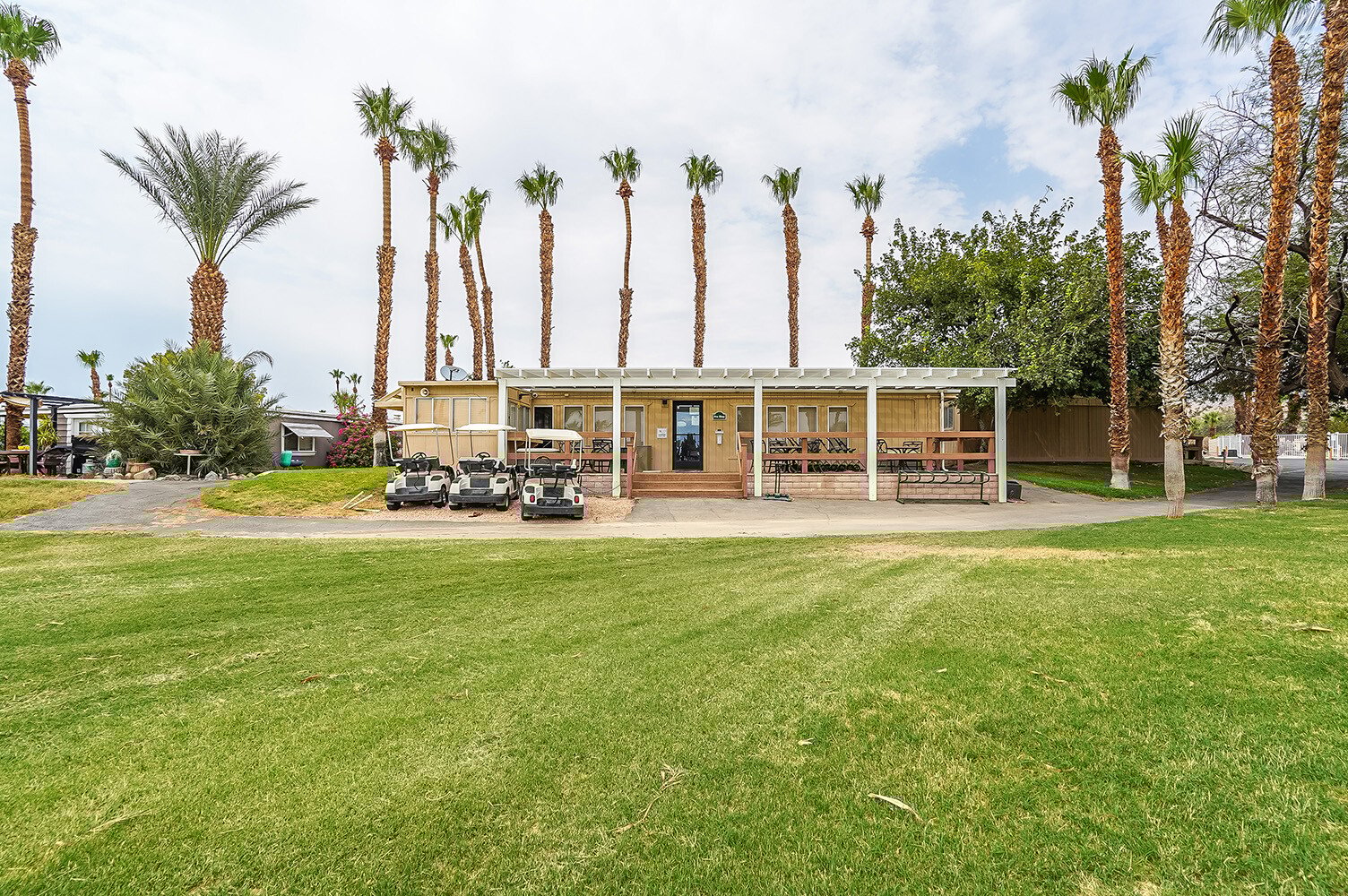 Hidden Springs - exterior