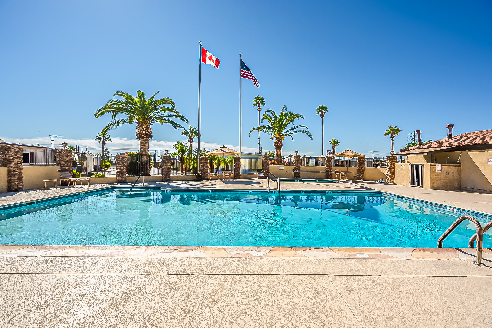 Pacific Manor - exterior