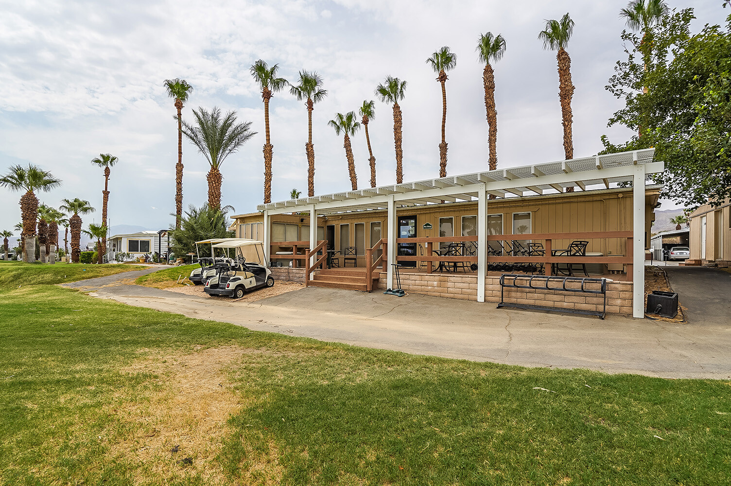 Hidden Springs - exterior