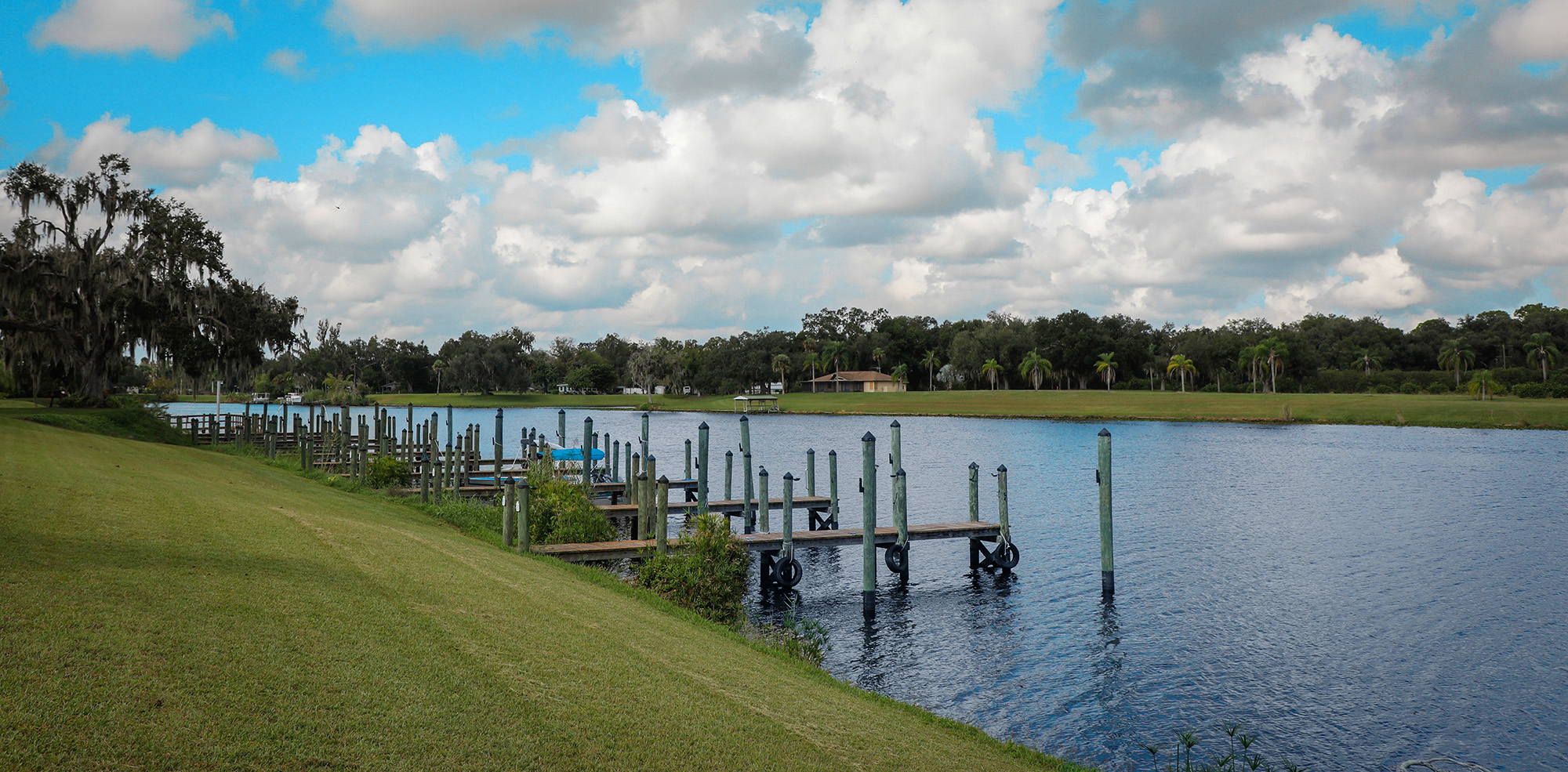 Moss Landing - exterior