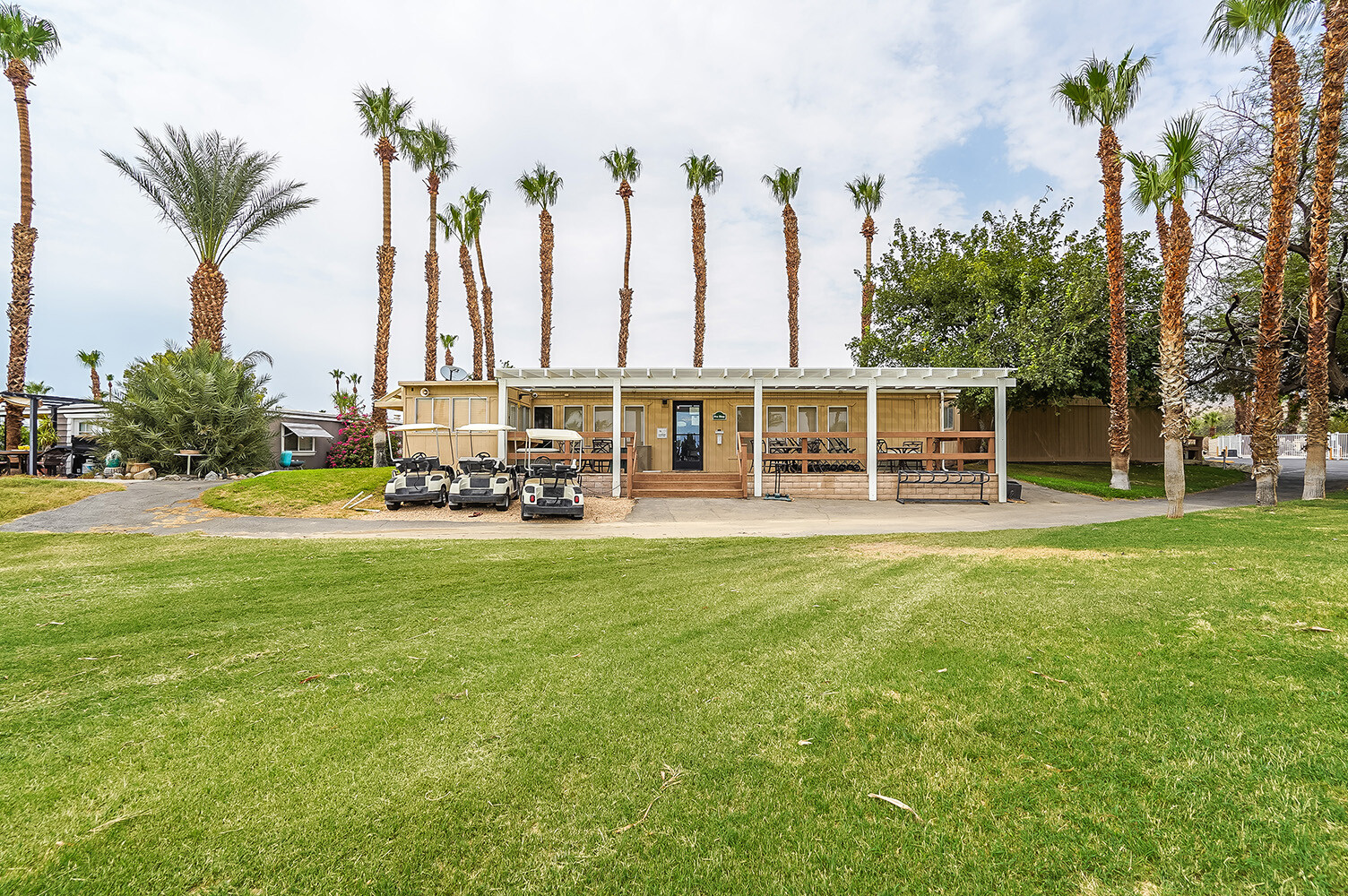 Hidden Springs - exterior