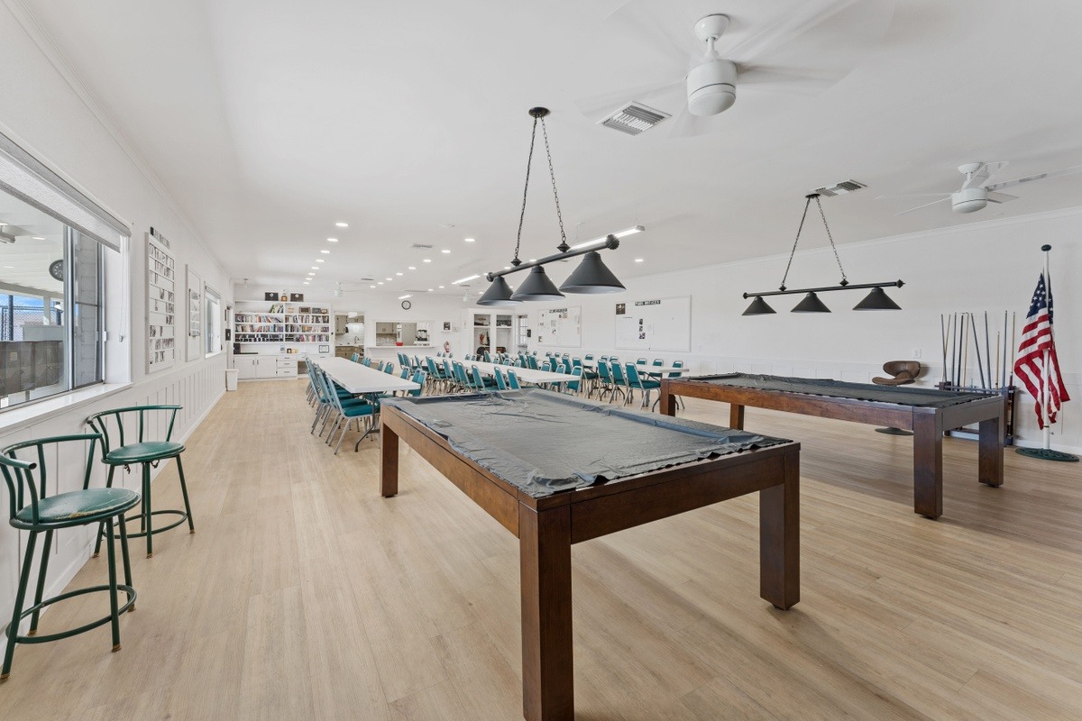 The Palms - exterior