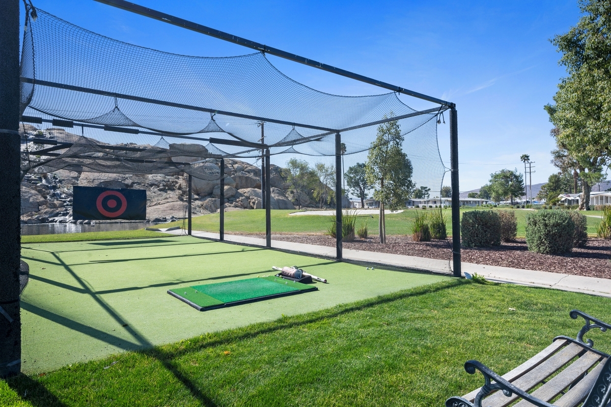 The Lakes at Hemet West - exterior