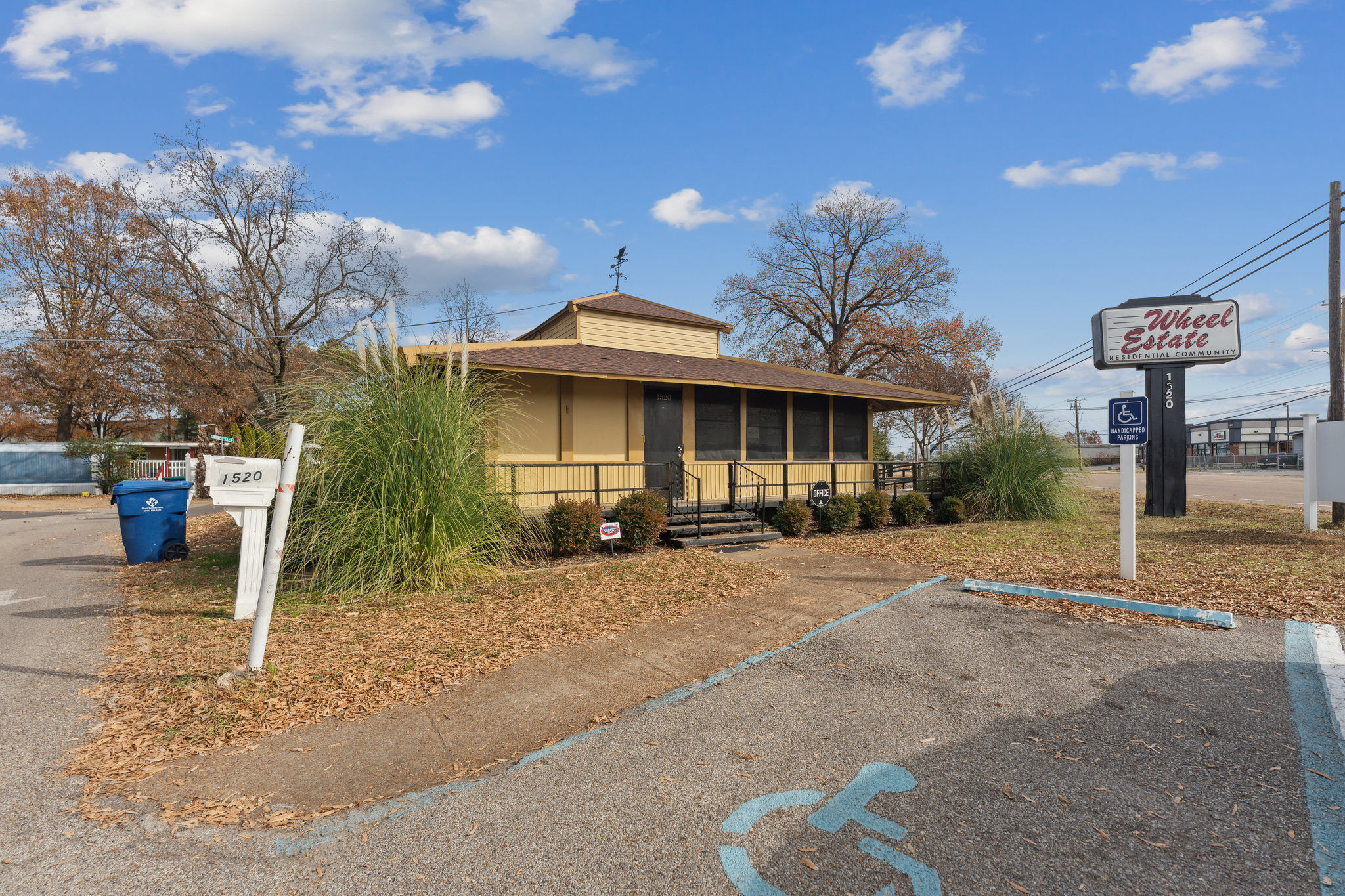 Wheel Estates - exterior