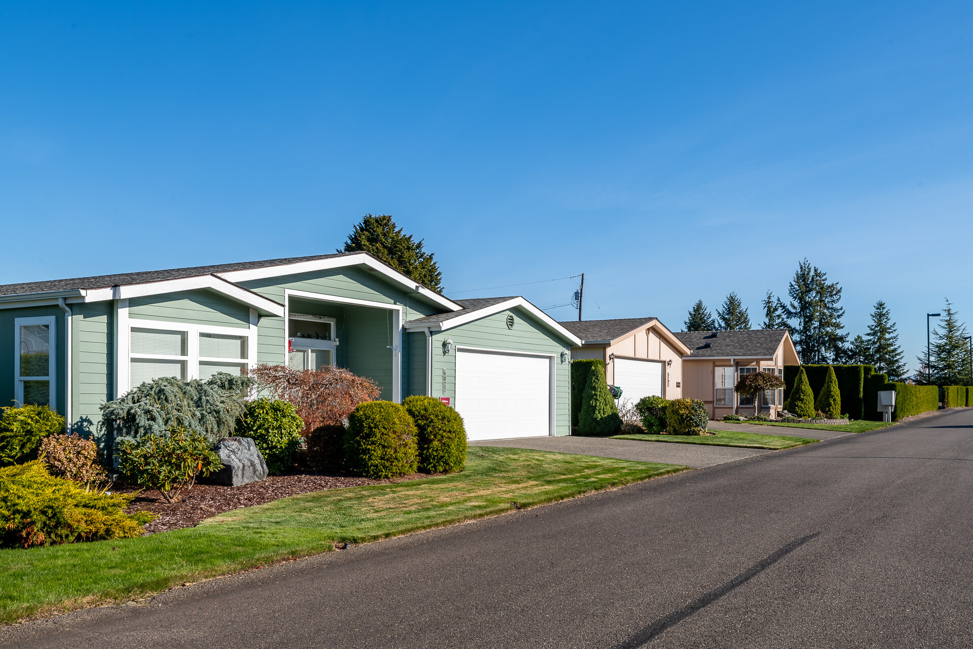 Harvest Gate - exterior