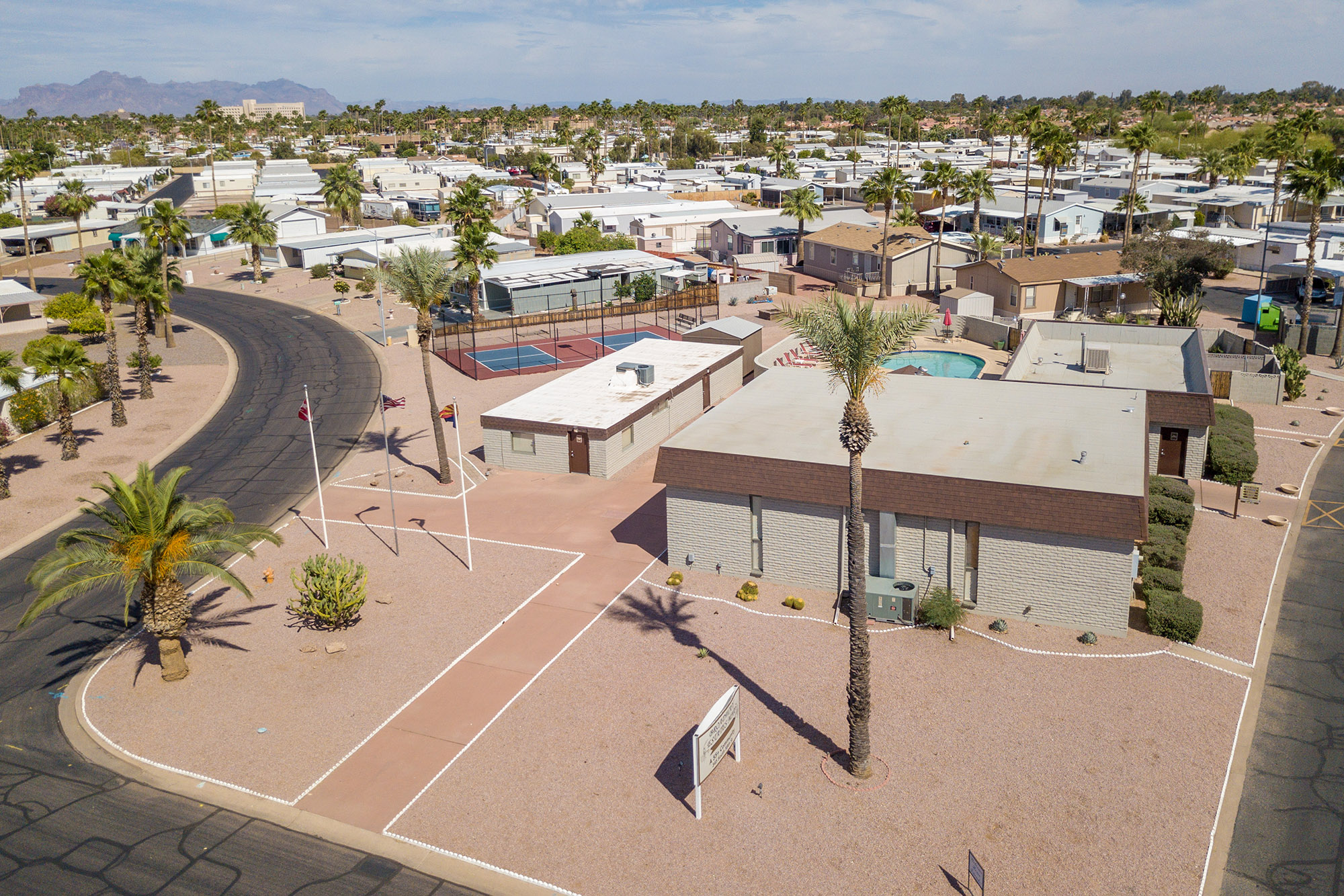 Broadway Estates - exterior