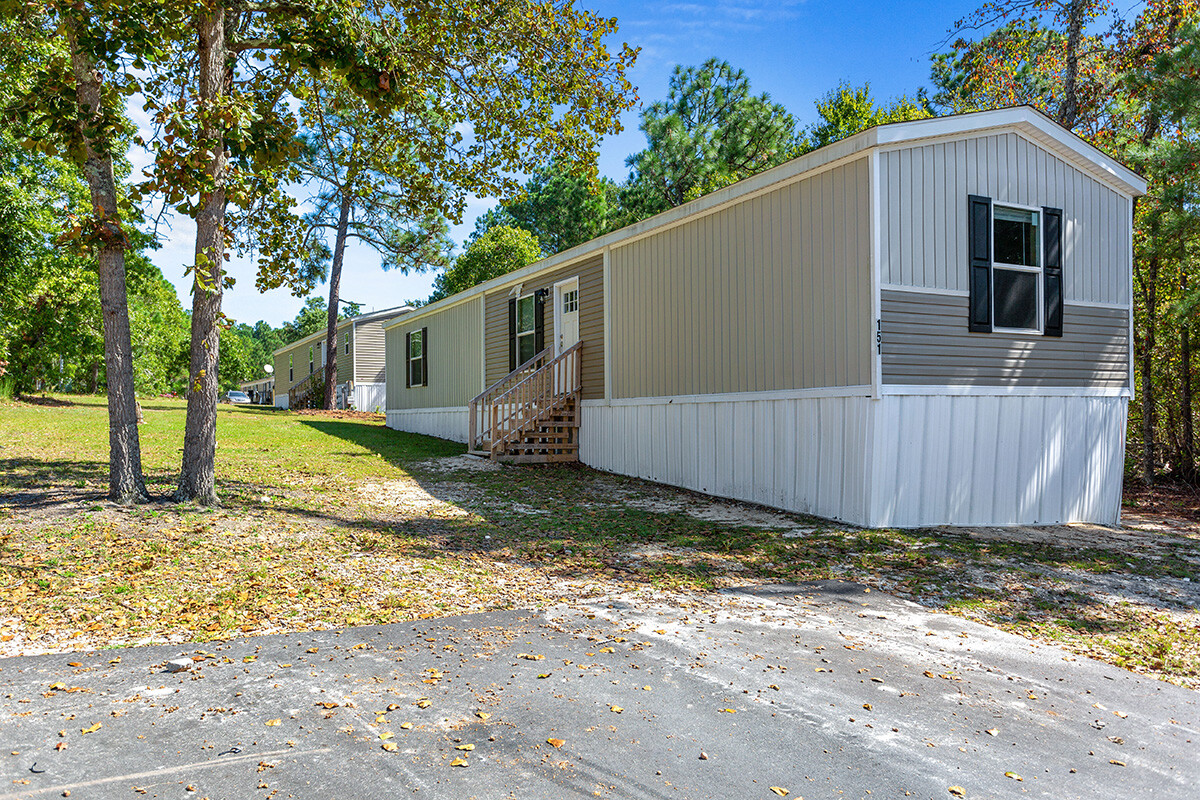 Anderson Creek - exterior