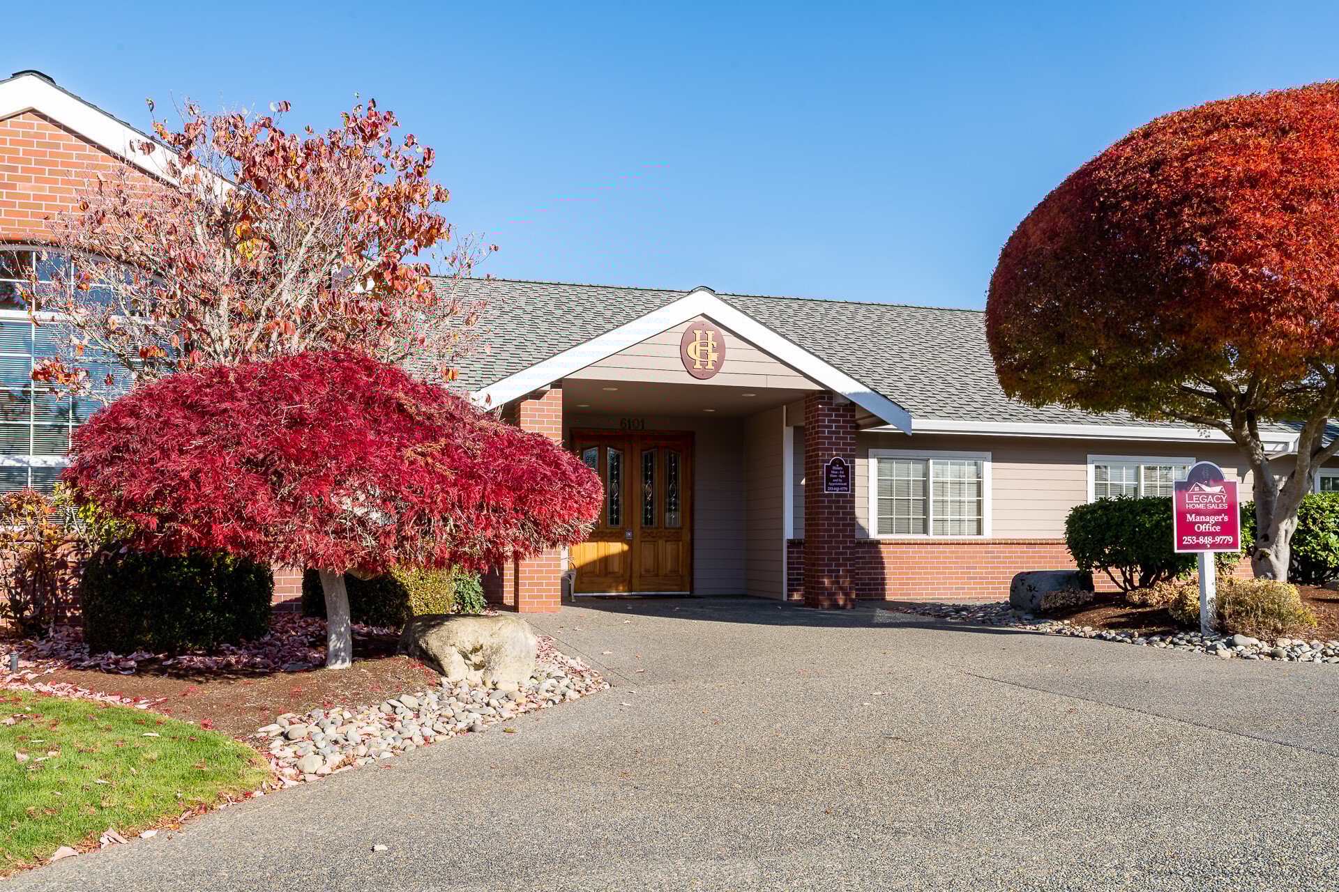 Harvest Gate - exterior