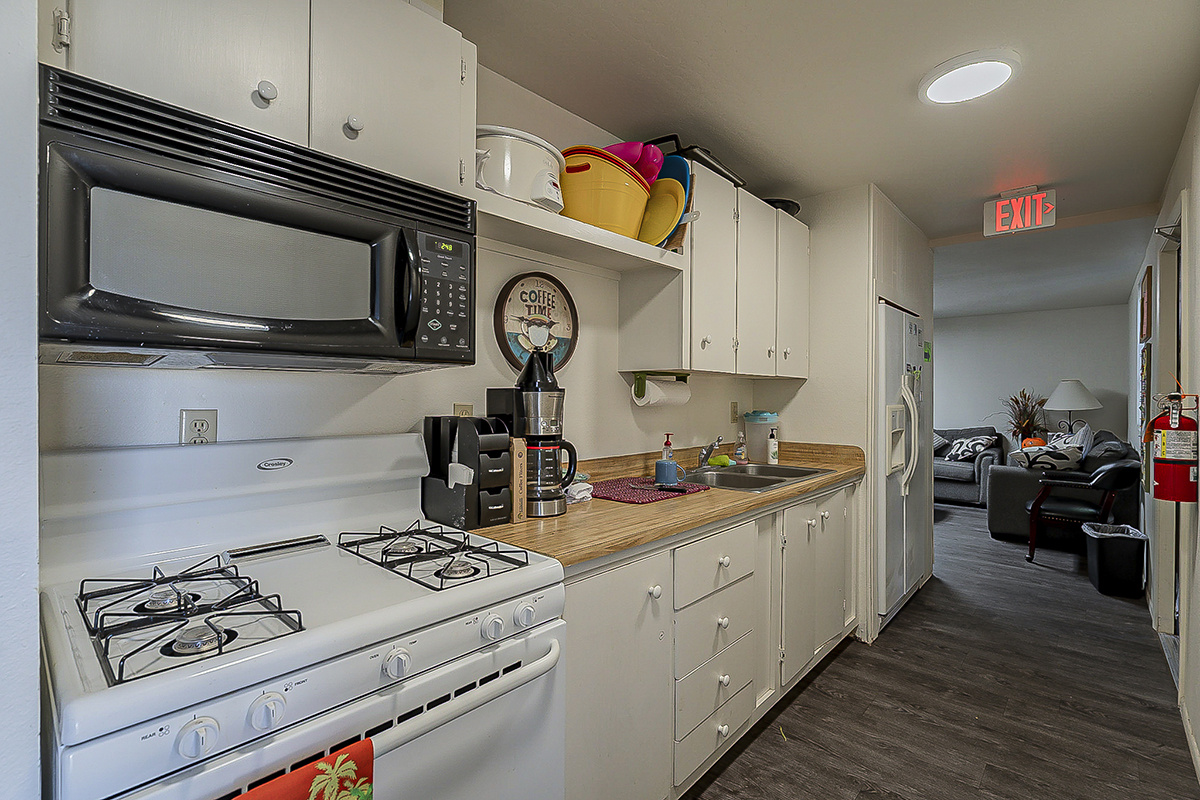 Shadow Mountain - exterior