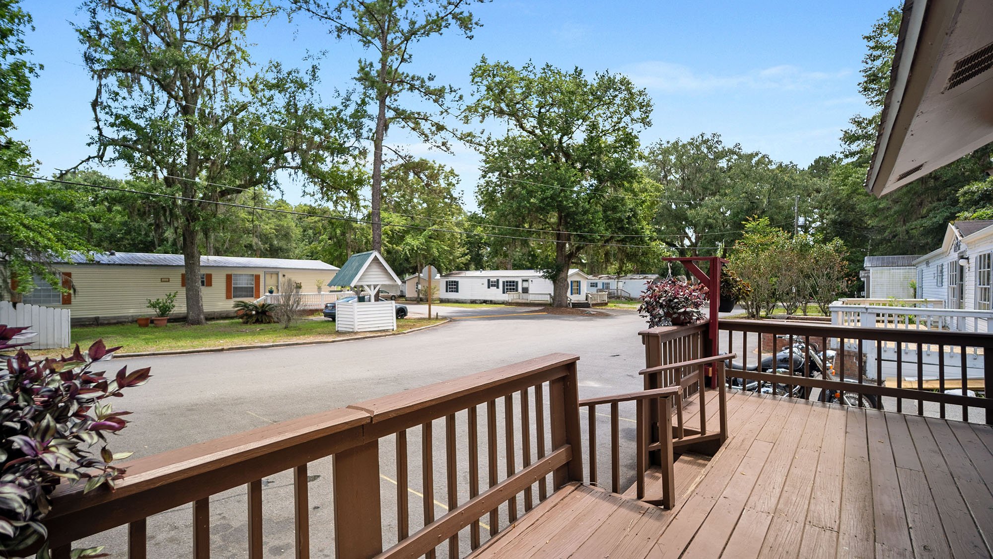 Eagle Creek - exterior