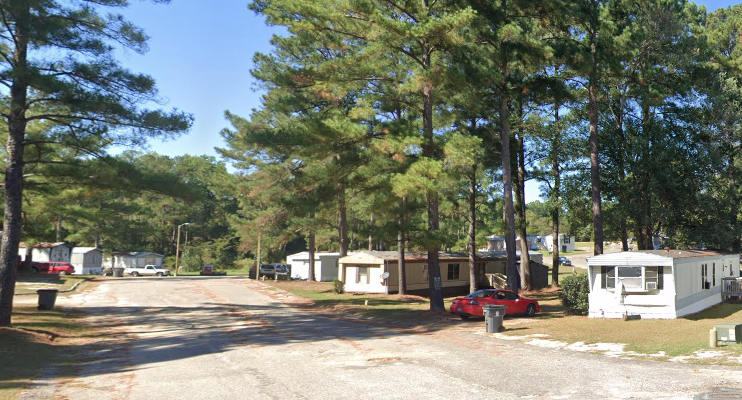 GCI Lakeside - exterior